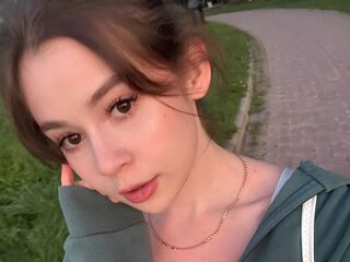 hot cam girl spreading pussy MozelleSchenz