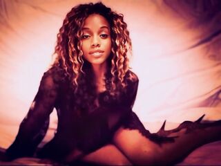 kinky cam NatalieGainer