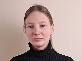 topless girl NidiaPlesnarski