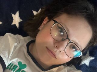 free live chatroom NikaLunas