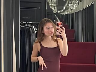 camgirl webcam photo OdelynBreed