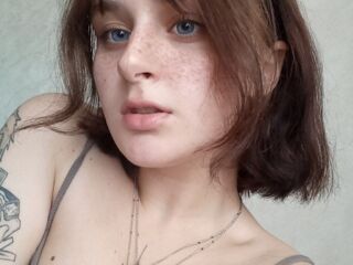 topless PamelaLaney