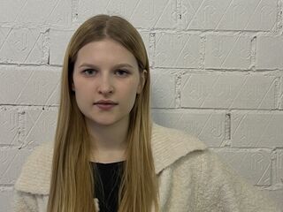 bedroom livecam ParisRoacho