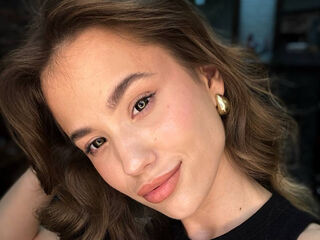 naked girl with webcam masturbating PearlyLominack