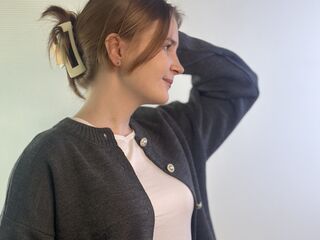 camgirl spreading pussy RainaMccorkle