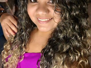 naughty camgirl masturbating RenyBrasil
