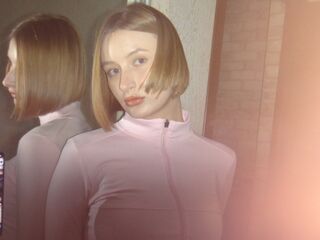 free liveshow RosinaHeverley