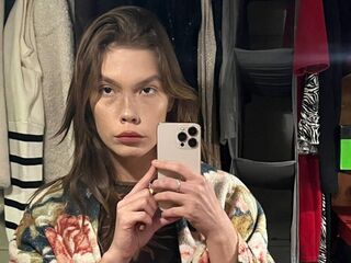 naughty camgirl picture RubyRedkis