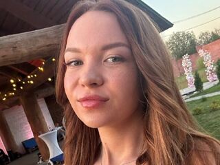 naked webcam girl picture SadeBergum