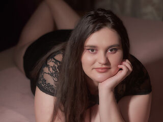 cam girl playing with sextoy SaraElise