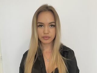 naughty chatroom SelenaDepaoli