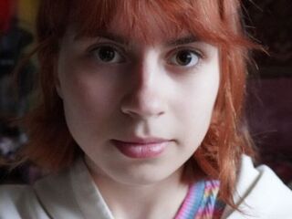 kinky video chat performer SerafinaGoettl