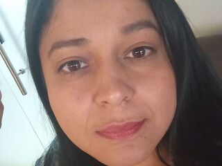 camwhore fingering shaved pussy SolKate
