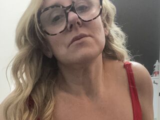 sexvideo SophiaHillUk