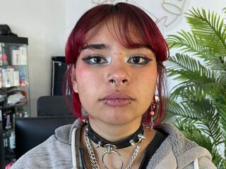 bedroom live cam SophieJhoms