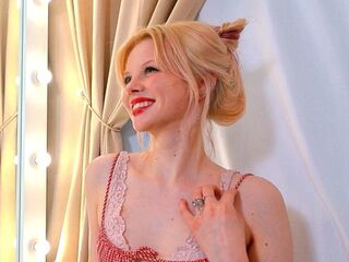 topless webcam girl StacyValeon