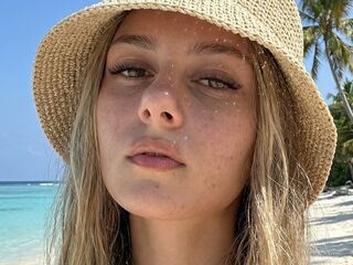 fingering girl webcam picture StefaniBrowyn