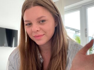 sexy camgirl chat TeneshaQuinerly