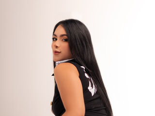 hot strip tease cam ThaliiaDuran