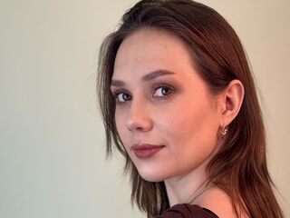 nude camgirl pic ToniDeyette