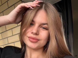 free live chatroom TonitaClark
