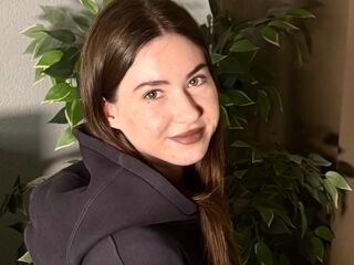 girl showing tits TrinaJarocki