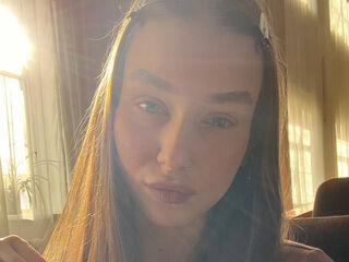 camgirl webcam picture TristaCarmody