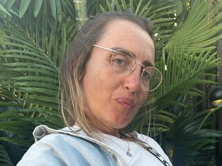 naked girl with live cam masturbating Usagii