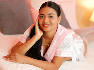 free camsex ZariRiley